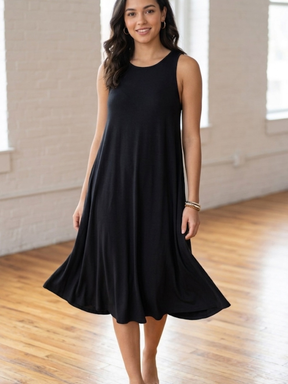 Old Navy Swing midi Black Swing Dress Classic Everyday Style NWOT Small summer